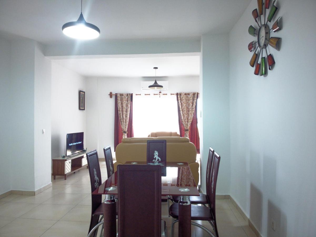 Nomsa Zen Appartement Abaga エクステリア 写真